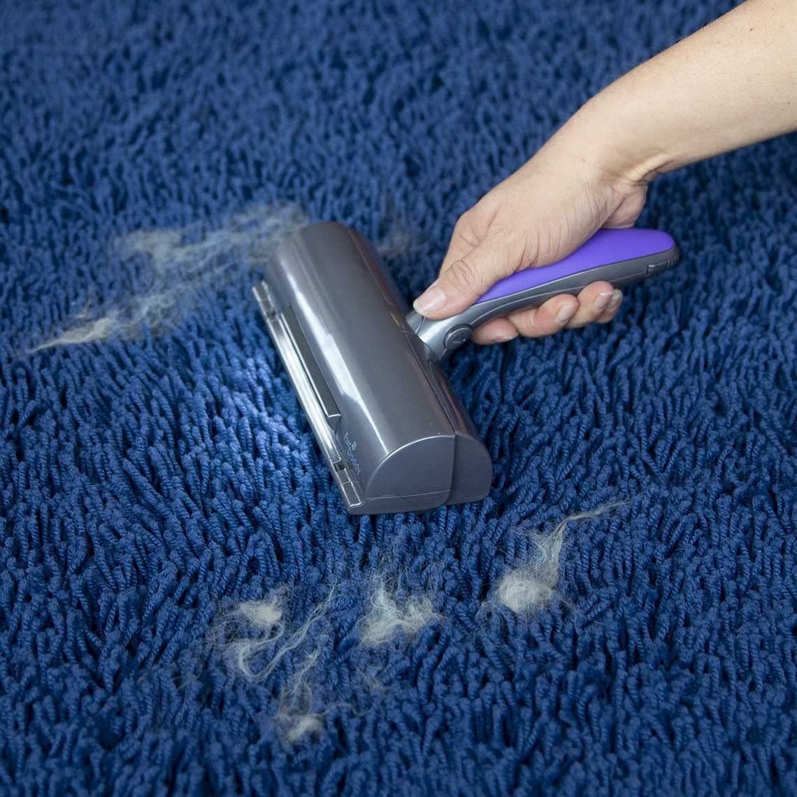 Pet Hair Roller with Built - In LED Lamp – Lint & Fur Remover - FurBegone