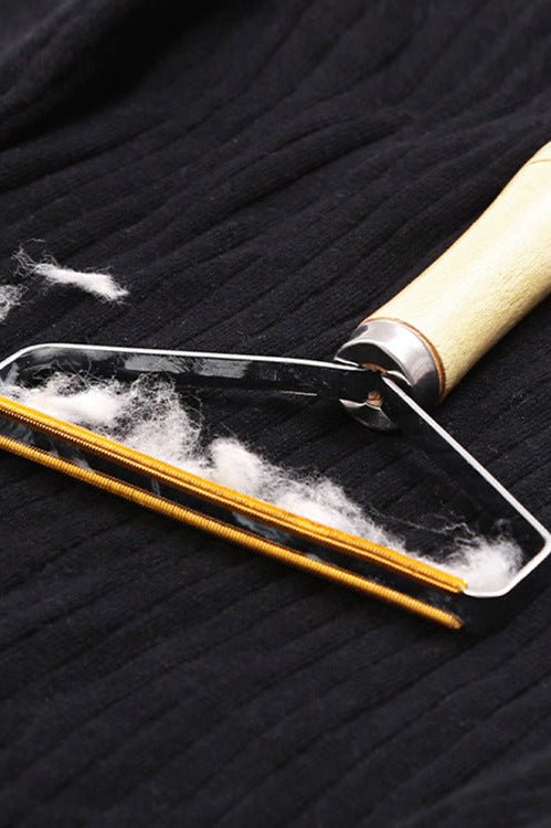 Wooden Handle Lint Remover – Double - Sided Pet & Lint Hair Removal Tool - FurBegone