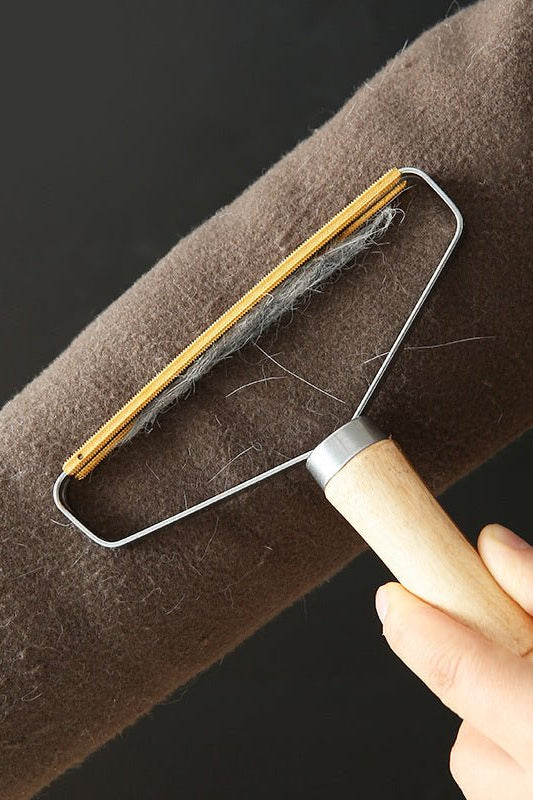 Wooden Handle Lint Remover – Double - Sided Pet & Lint Hair Removal Tool - FurBegone